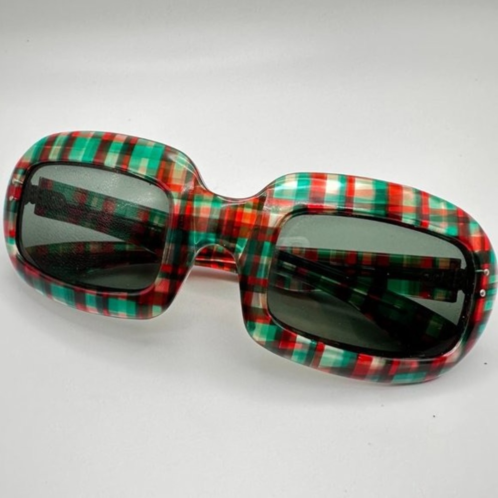 Vintage 1960's Womens Sunglasses Square Frame Plaid Lucite Red and Green